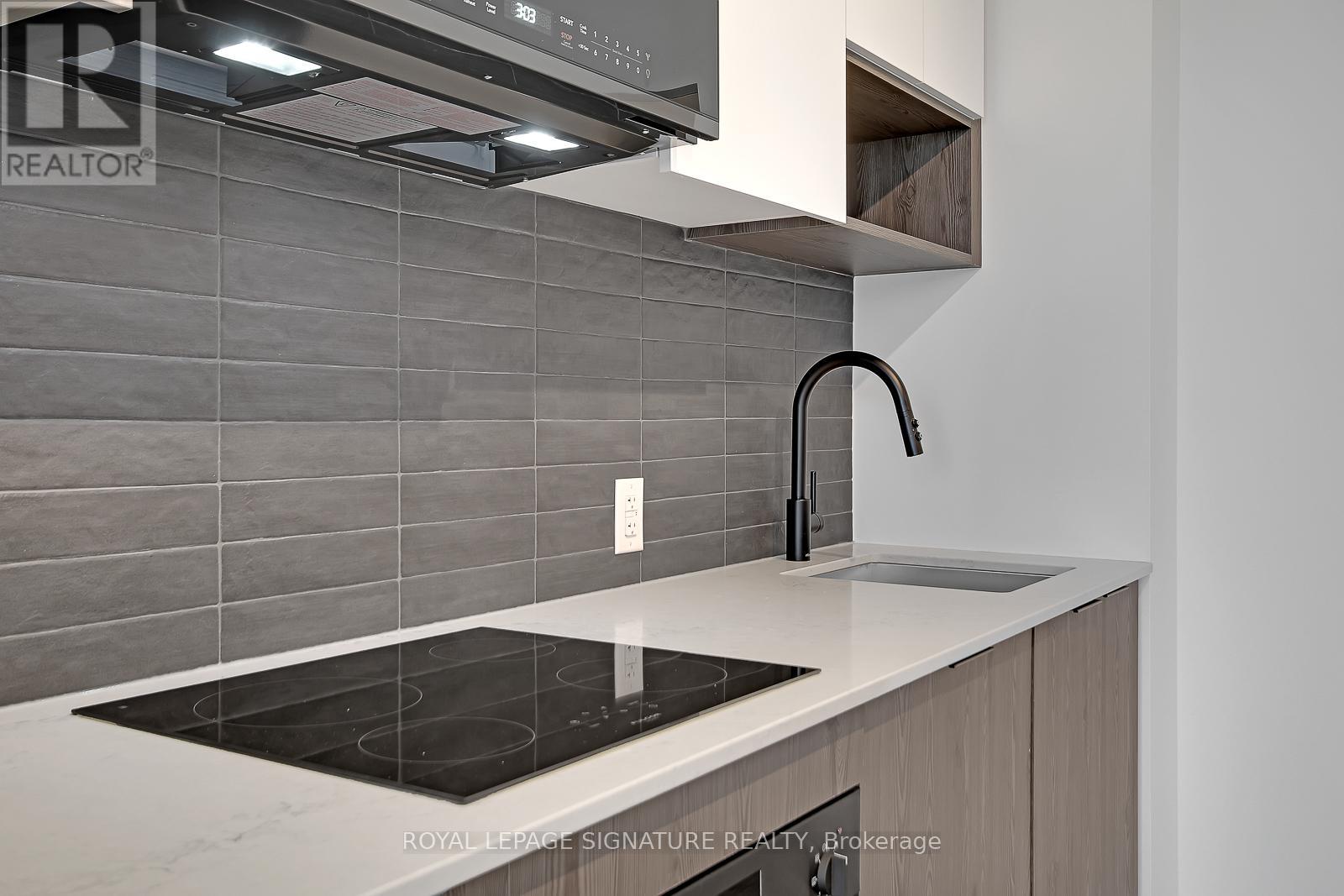 405 - 5 Defries Street, Toronto, Ontario  M5A 3R4 - Photo 6 - C12766380