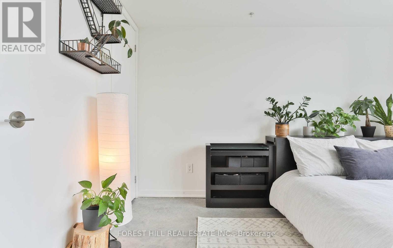 333 - 68 Abell Street, Toronto, Ontario  M6J 0B1 - Photo 3 - C12766384