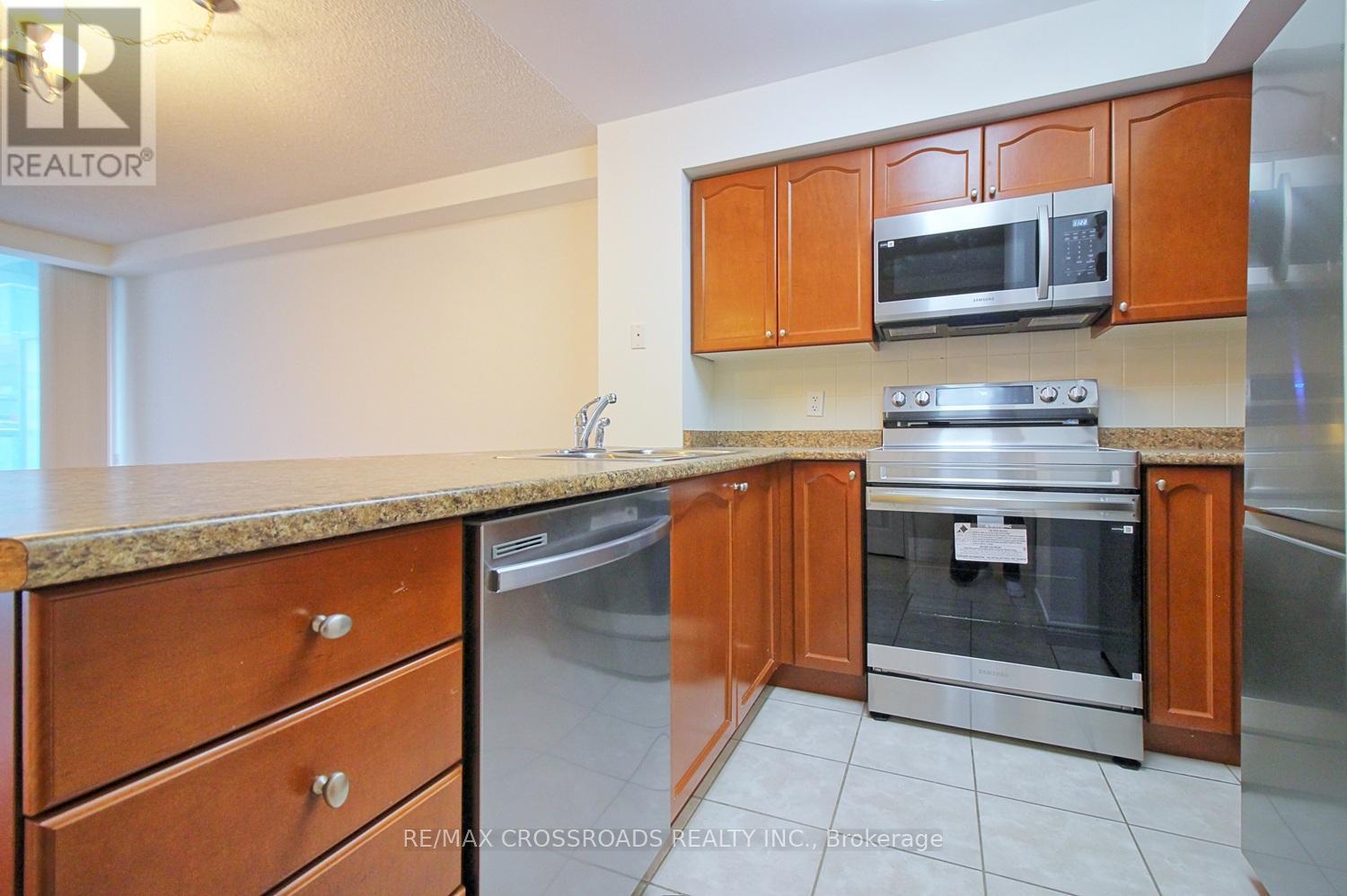 627 - 51 Lower Simcoe Street, Toronto, Ontario  M5J 3A2 - Photo 5 - C12766428