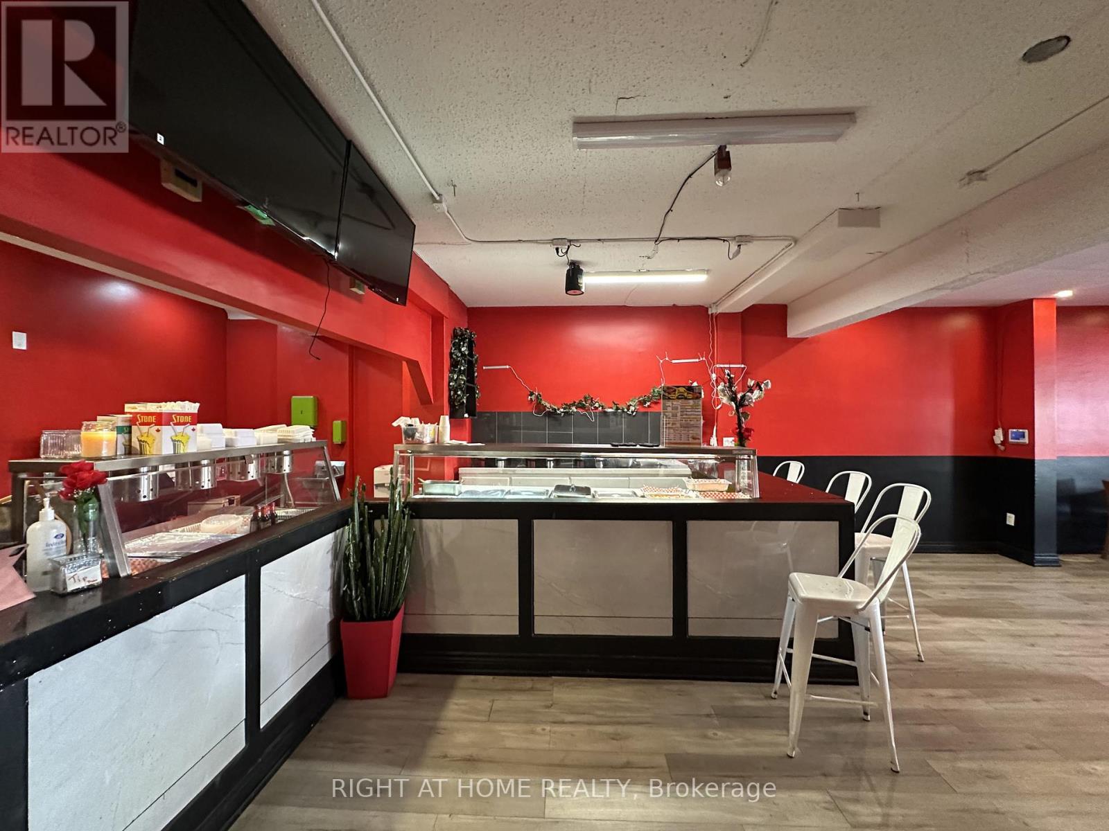 Main - 1653 Eglinton Avenue W, Toronto, Ontario  M6E 2H1 - Photo 5 - C12766512