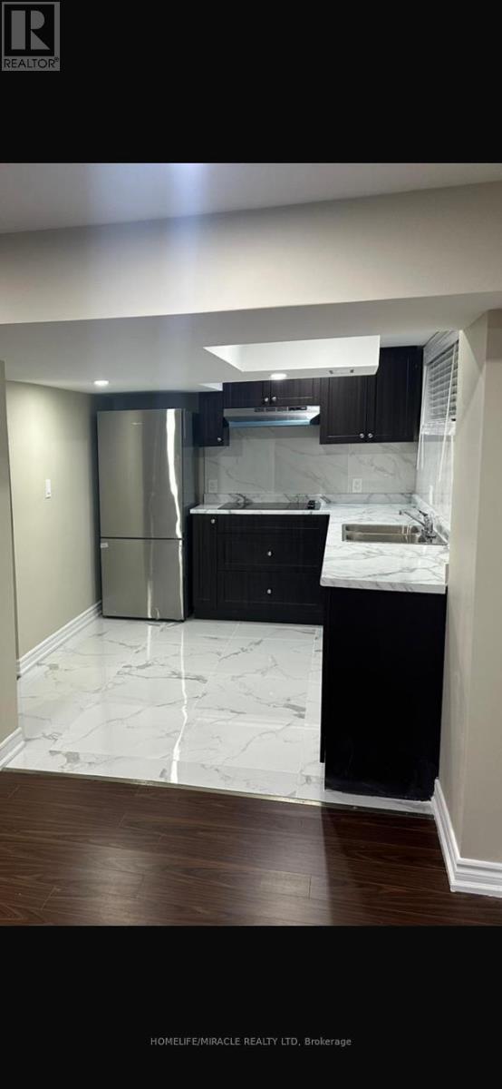 83 Lord Roberts Drive, Toronto, Ontario  M1K 3W5 - Photo 2 - E12766484