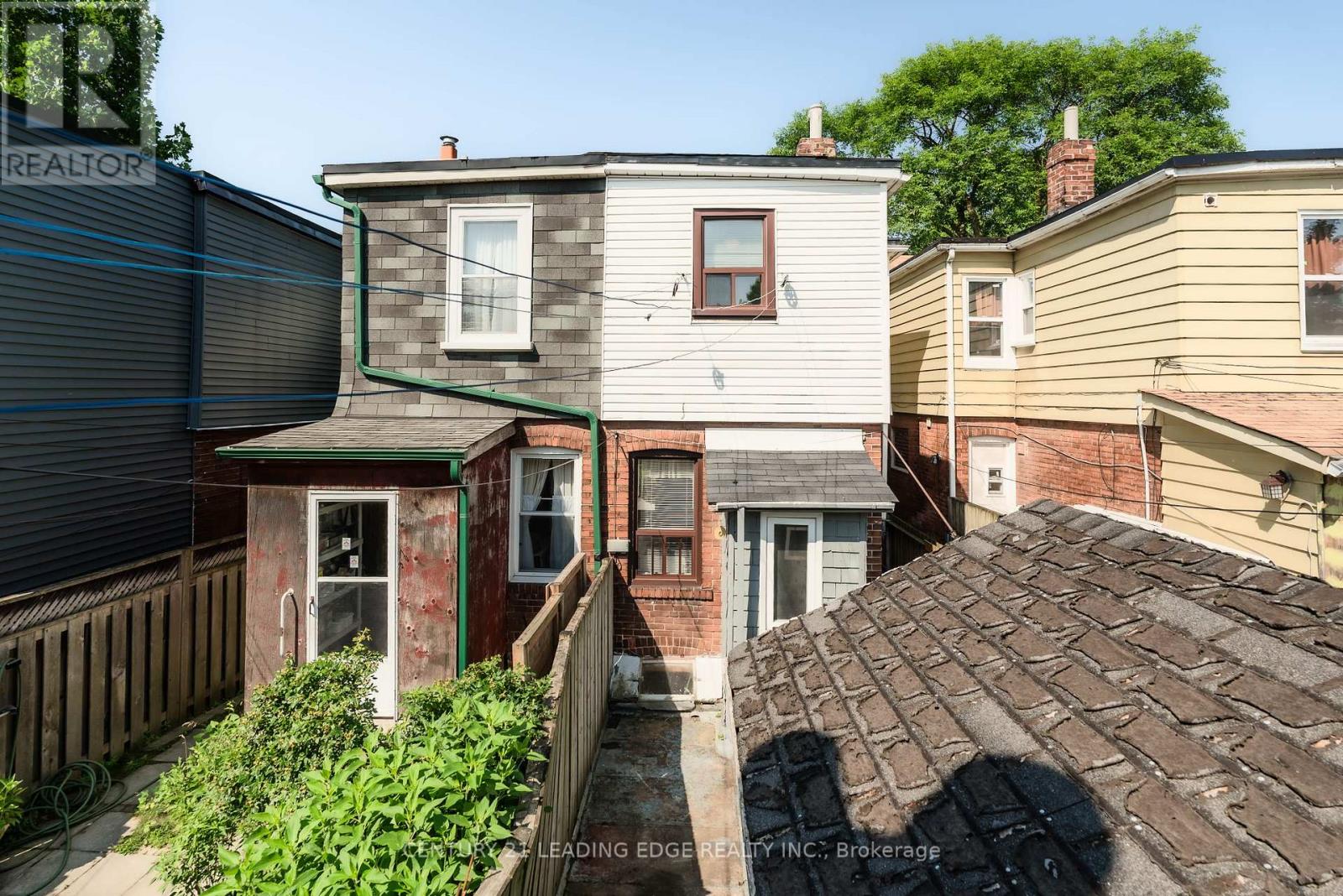 635 Coxwell Avenue, Toronto, Ontario  M4C 3B8 - Photo 47 - E12766510