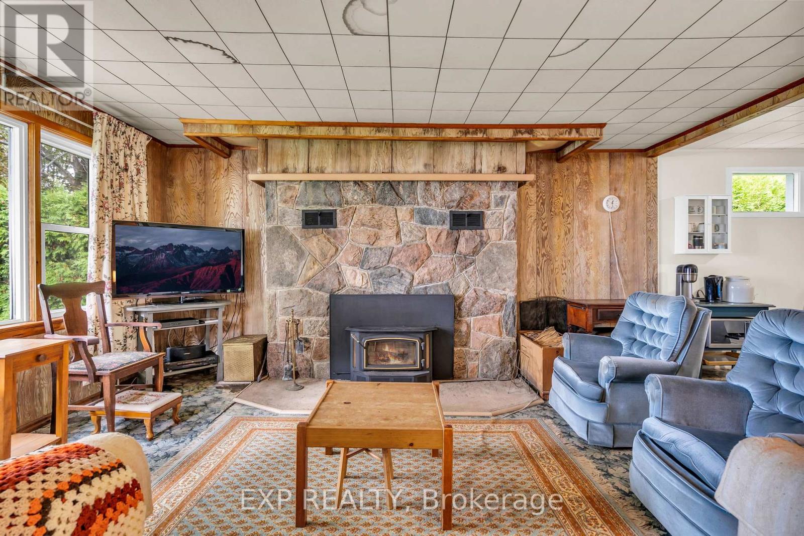 28 Mcrae Beach Road S, Georgina, Ontario  L0E 1L0 - Photo 15 - N12766404