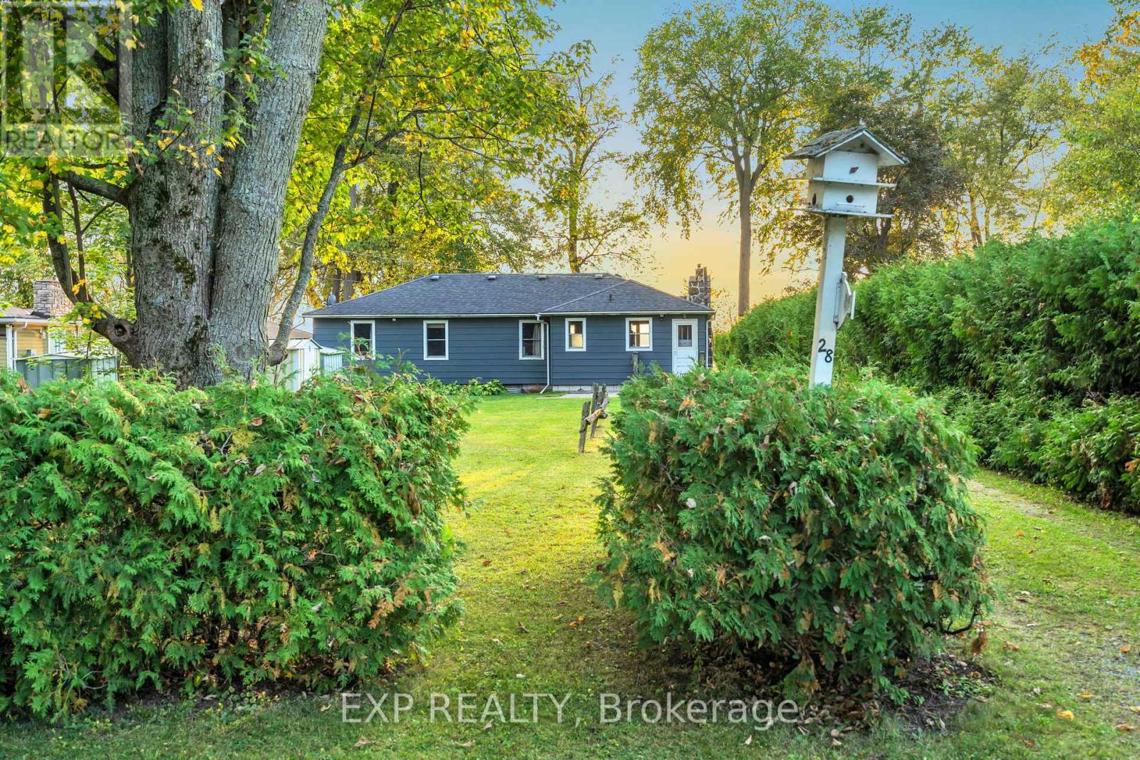 28 Mcrae Beach Road S, Georgina, Ontario  L0E 1L0 - Photo 35 - N12766404