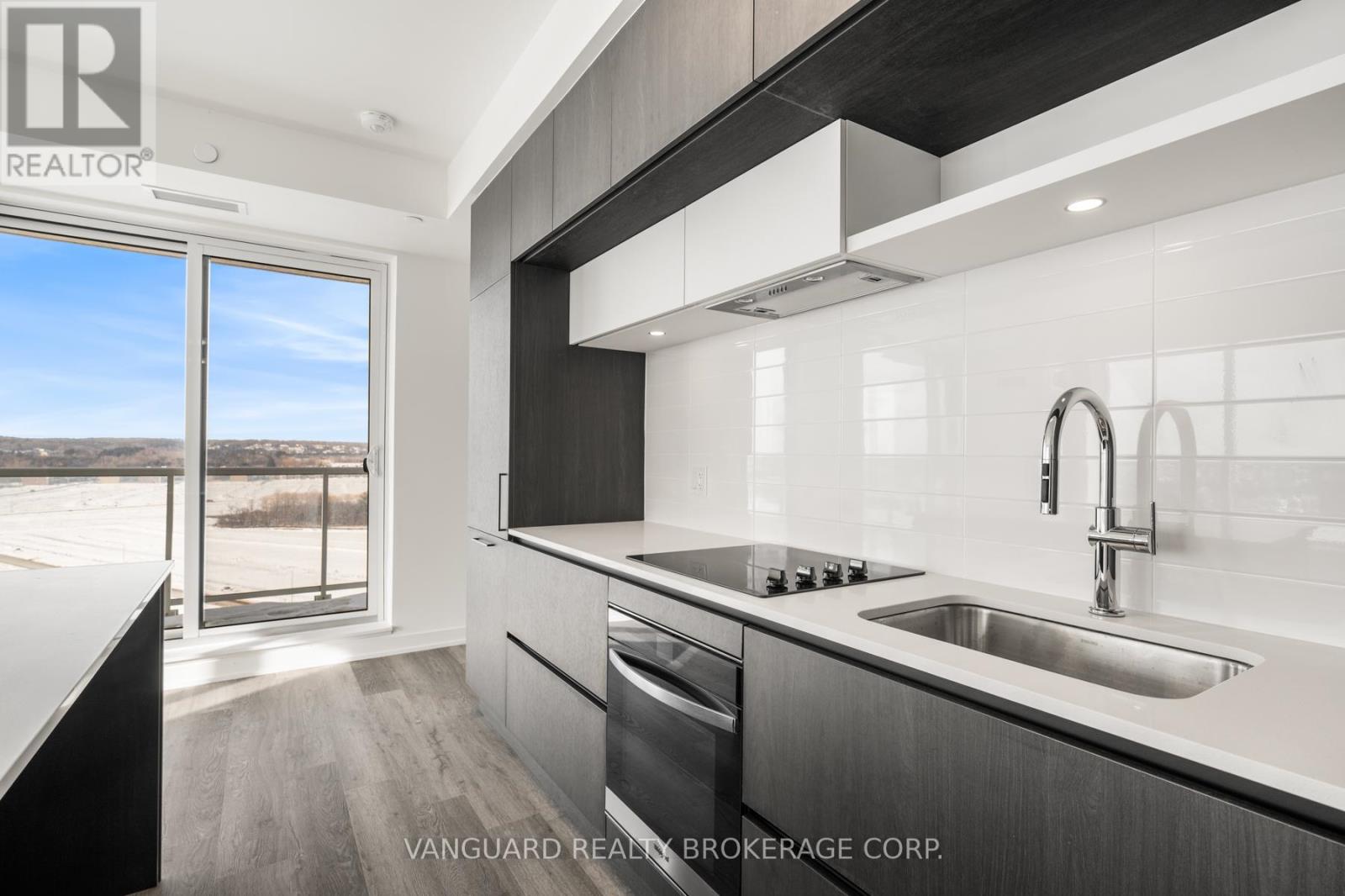 1325 - 2 David Eyer Drive, Richmond Hill, Ontario  L4S 0N6 - Photo 13 - N12766430