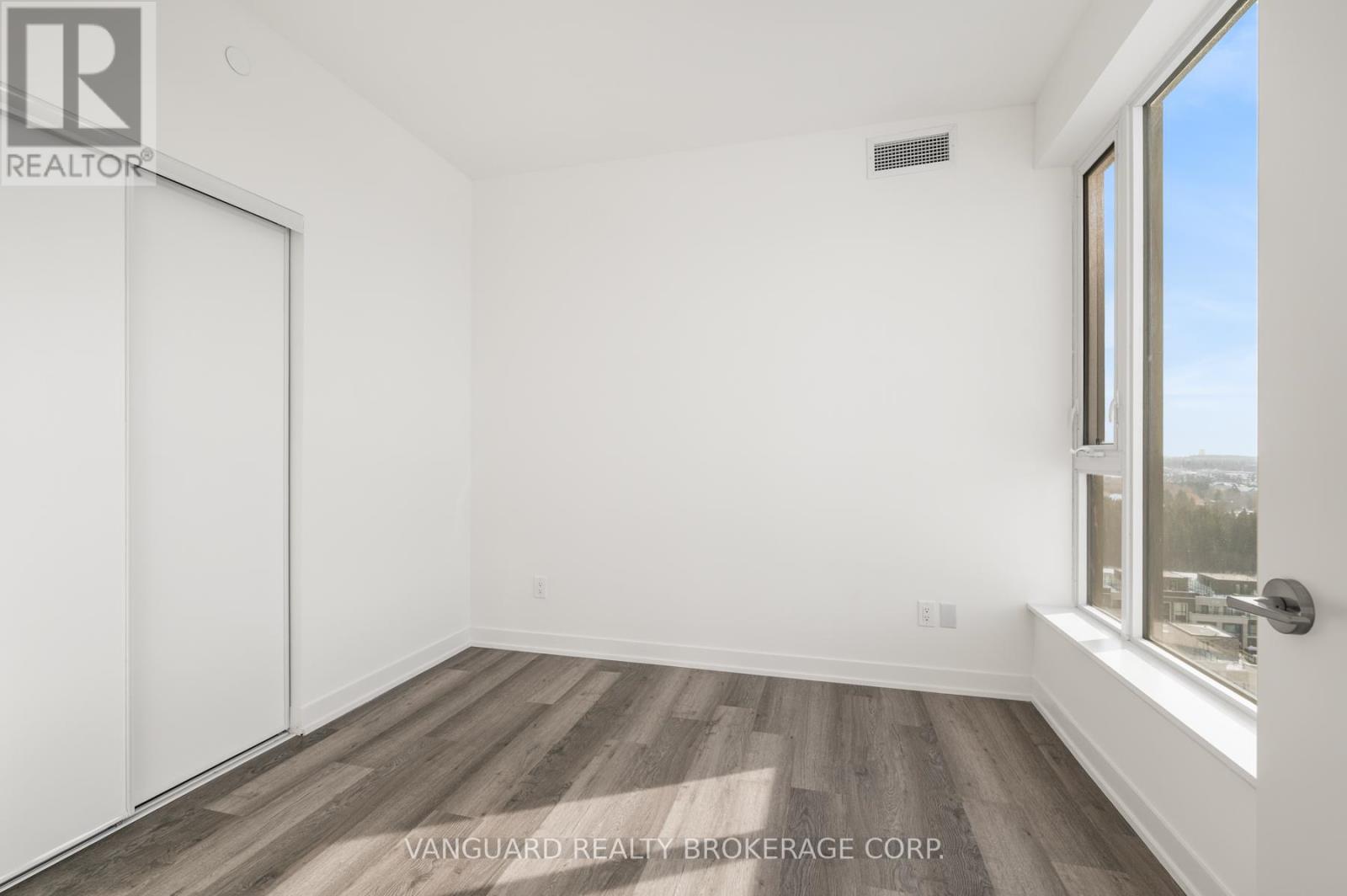 1325 - 2 David Eyer Drive, Richmond Hill, Ontario  L4S 0N6 - Photo 15 - N12766430