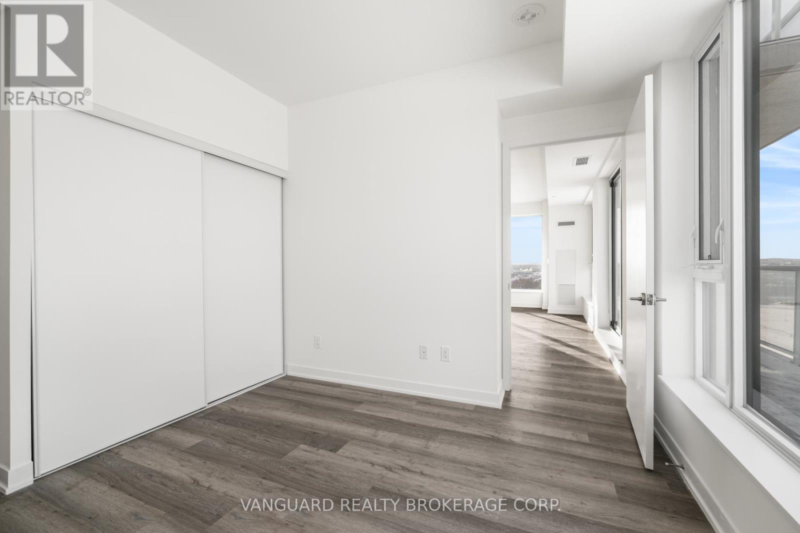 1325 - 2 David Eyer Drive, Richmond Hill, Ontario  L4S 0N6 - Photo 19 - N12766430