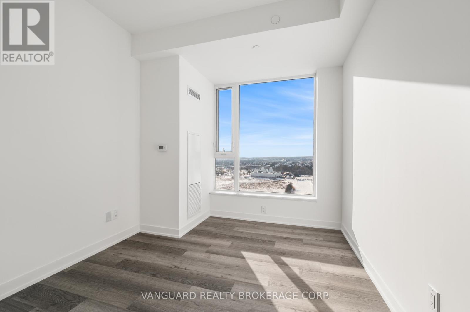 1325 - 2 David Eyer Drive, Richmond Hill, Ontario  L4S 0N6 - Photo 24 - N12766430