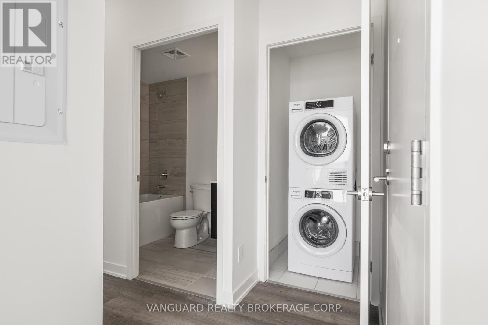 1325 - 2 David Eyer Drive, Richmond Hill, Ontario  L4S 0N6 - Photo 29 - N12766430