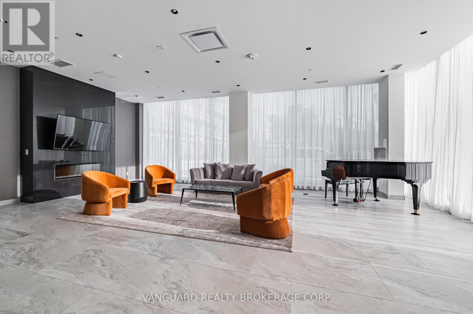 1325 - 2 David Eyer Drive, Richmond Hill, Ontario  L4S 0N6 - Photo 37 - N12766430