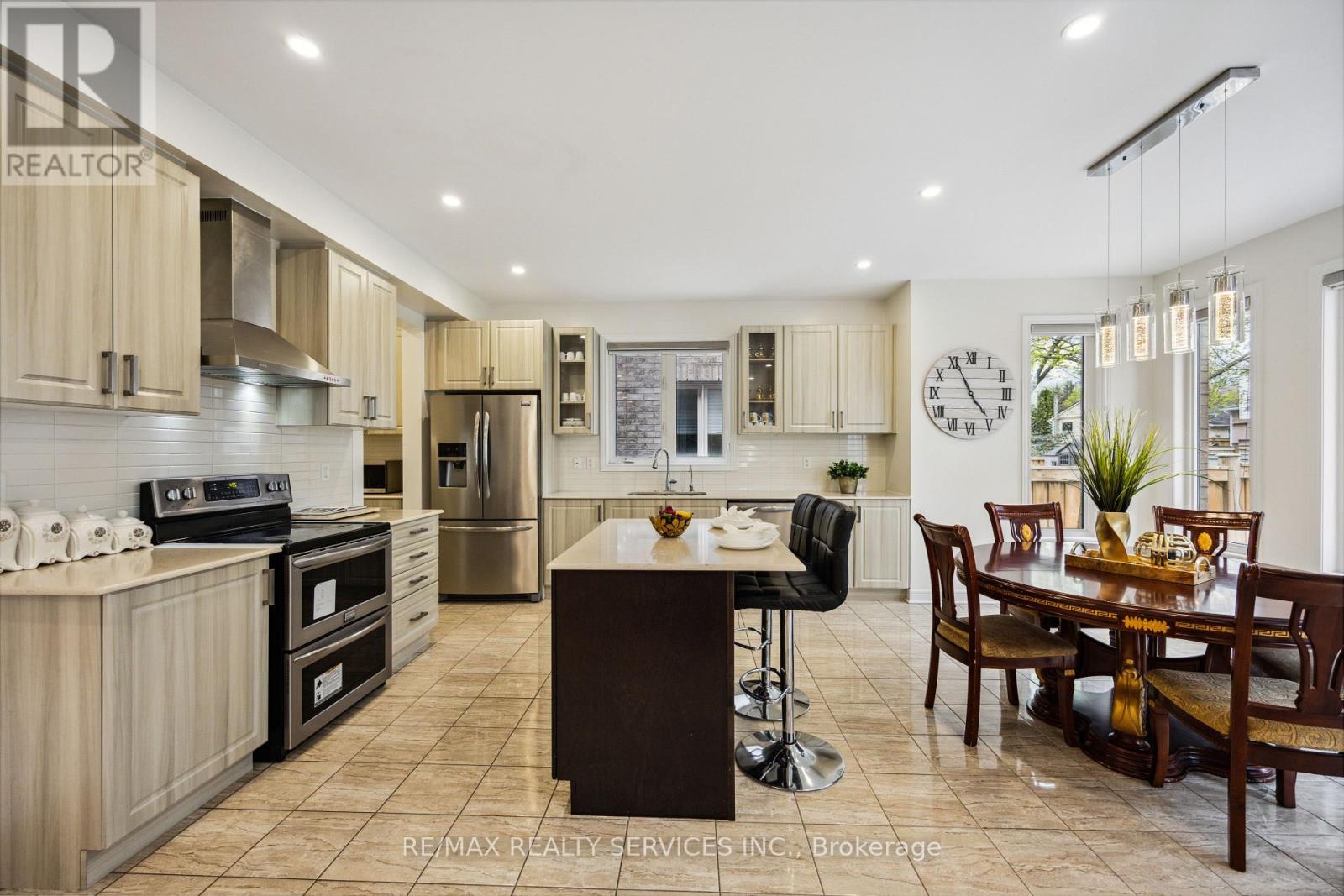 104 Sharpe Crescent, New Tecumseth, Ontario  L0G 1W0 - Photo 20 - N12766554