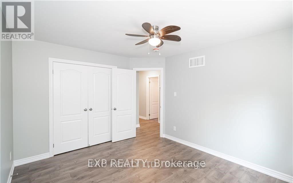 19 Loon Avenue, Barrie (Painswick South), Ontario  L4N 8W6 - Photo 12 - S12766334