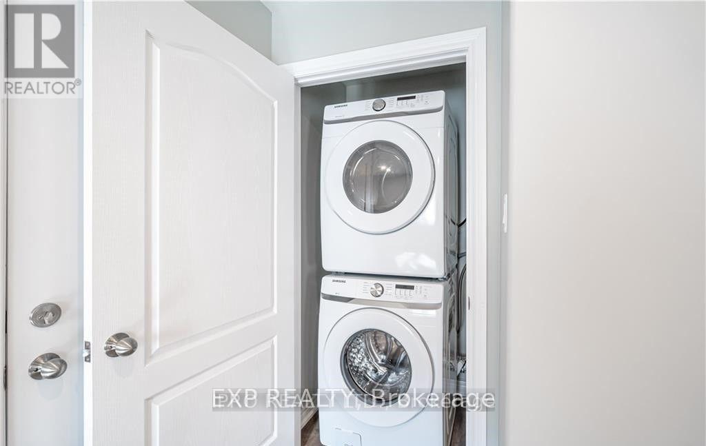 19 Loon Avenue, Barrie (Painswick South), Ontario  L4N 8W6 - Photo 14 - S12766334