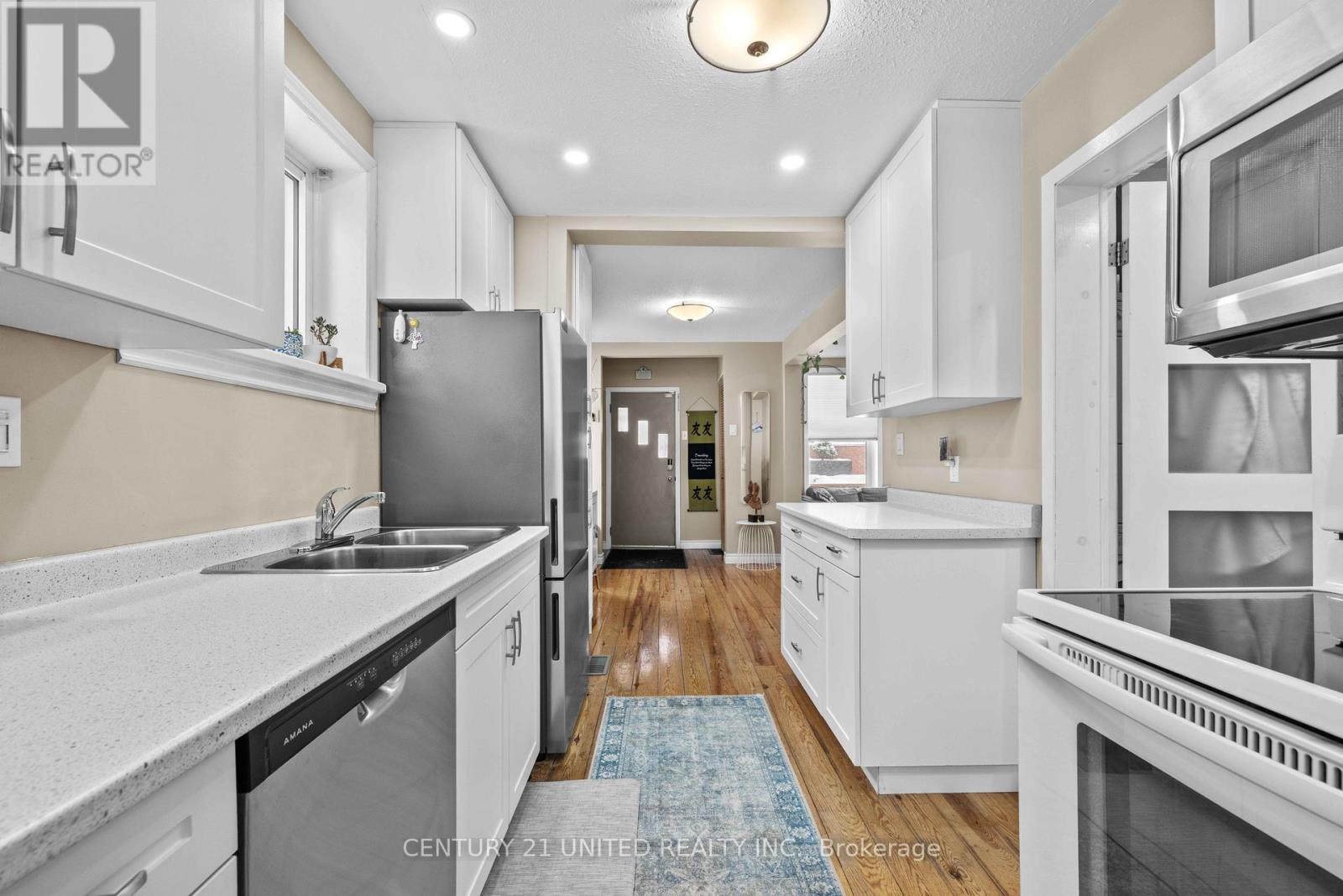 147 Lake Street, Peterborough (Town Ward 3), Ontario  K9J 2H2 - Photo 12 - X12766118