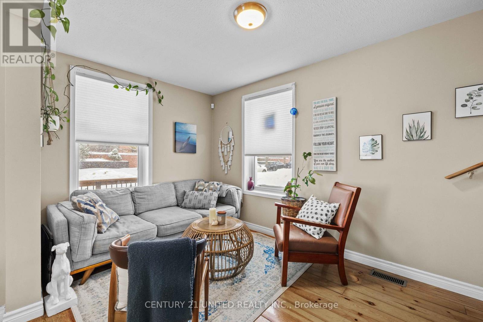 147 Lake Street, Peterborough (Town Ward 3), Ontario  K9J 2H2 - Photo 8 - X12766118