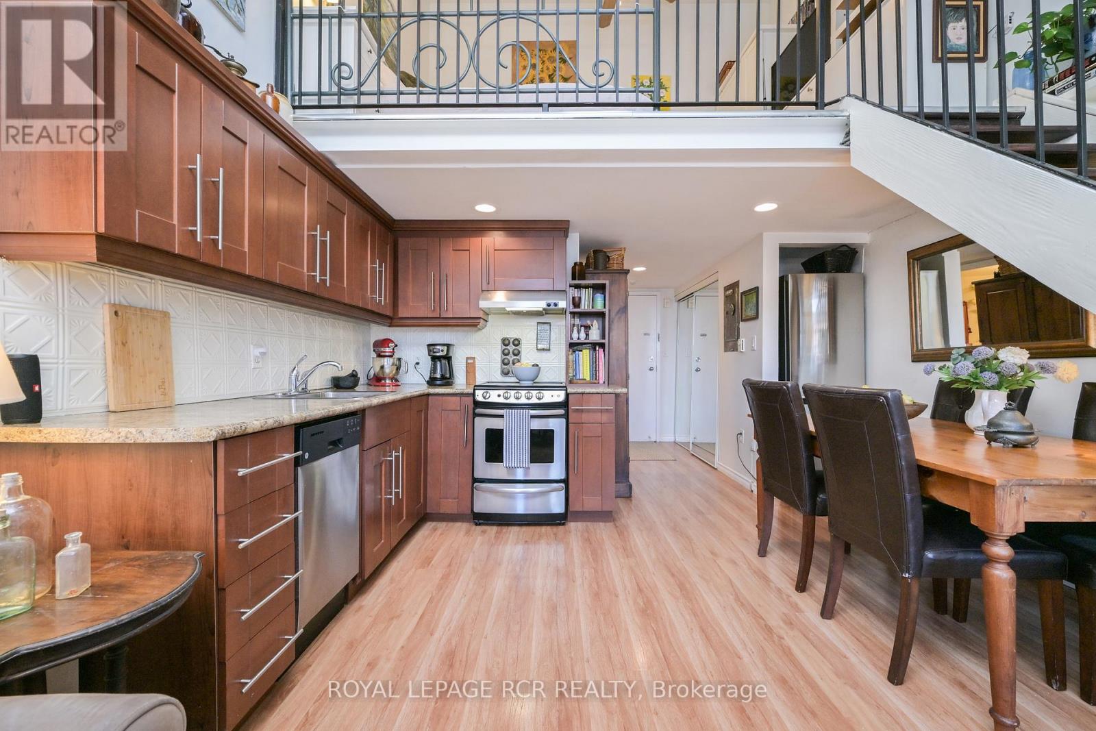 B - 123 Broadway, Orangeville, Ontario  L9W 1K2 - Photo 7 - W12766324