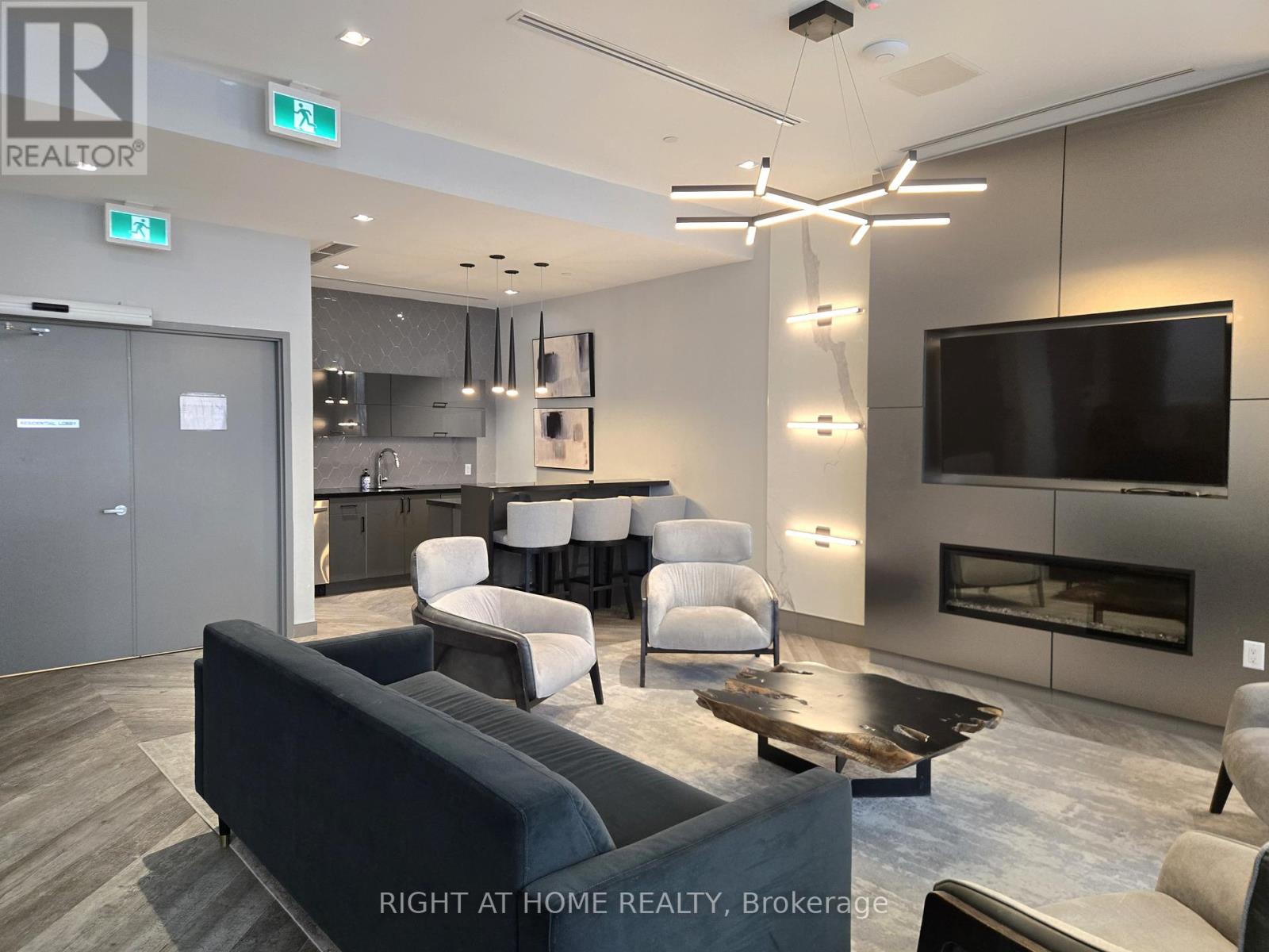 2403 - 50 Thomas Riley Road, Toronto, Ontario  M9B 0C5 - Photo 13 - W12766336