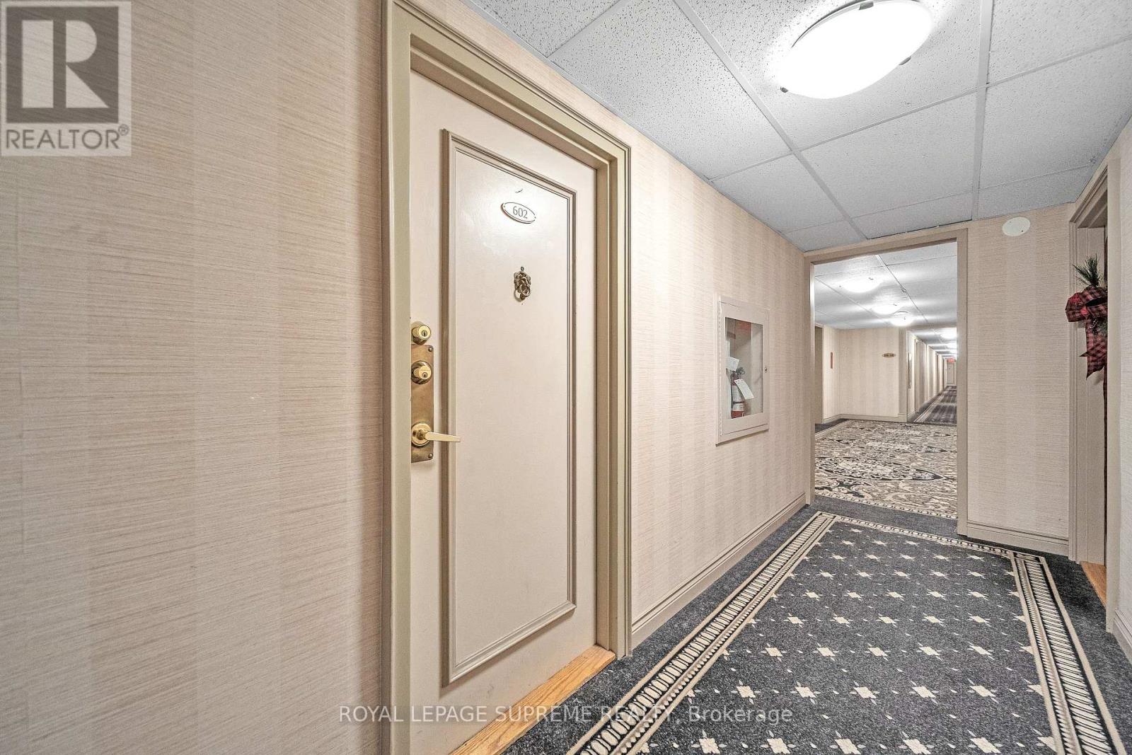 602 - 75 Emmett Avenue, Toronto, Ontario  M6M 5A7 - Photo 13 - W12766342