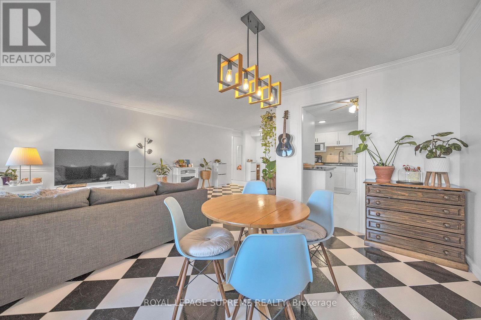 602 - 75 Emmett Avenue, Toronto, Ontario  M6M 5A7 - Photo 19 - W12766342