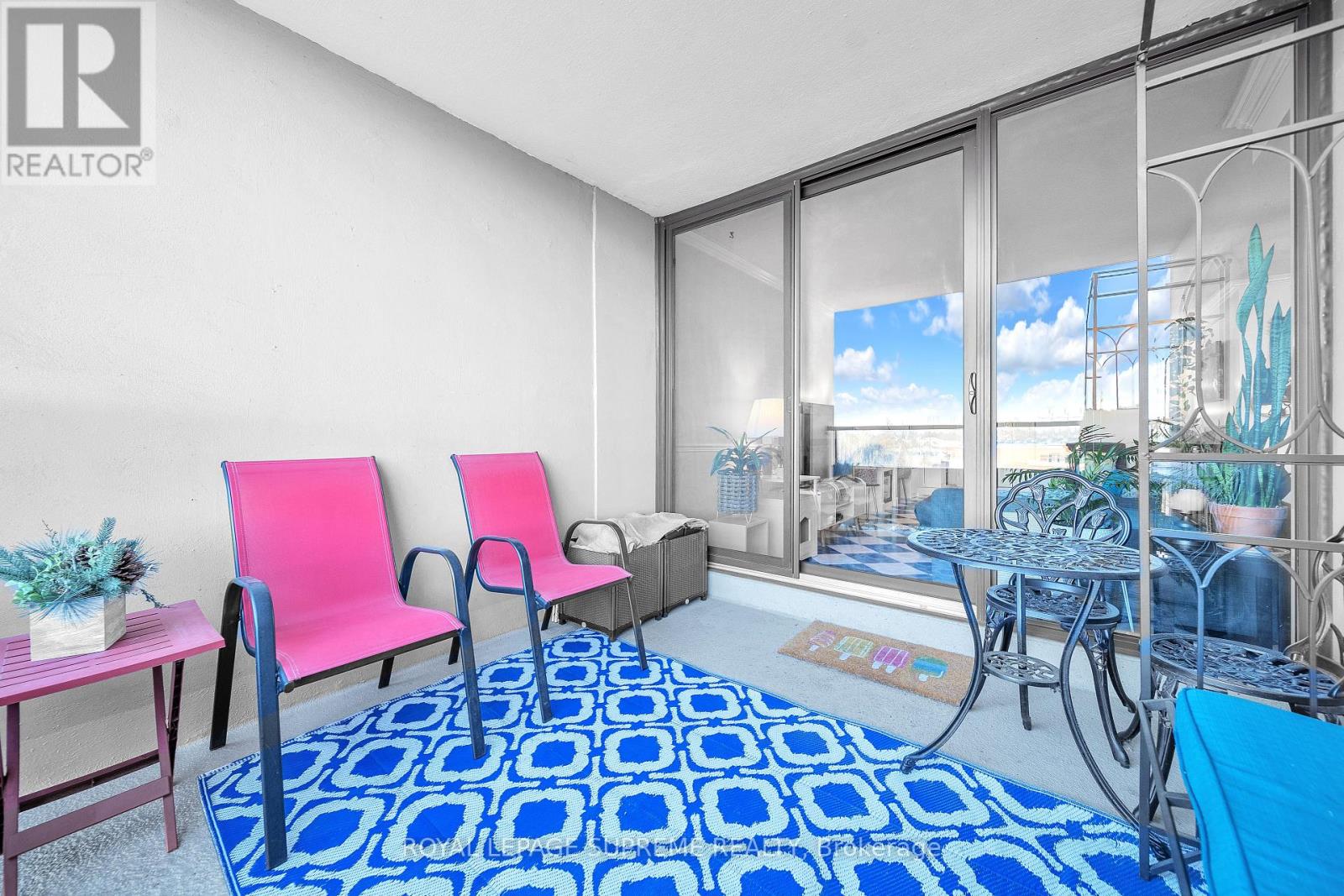 602 - 75 Emmett Avenue, Toronto, Ontario  M6M 5A7 - Photo 22 - W12766342