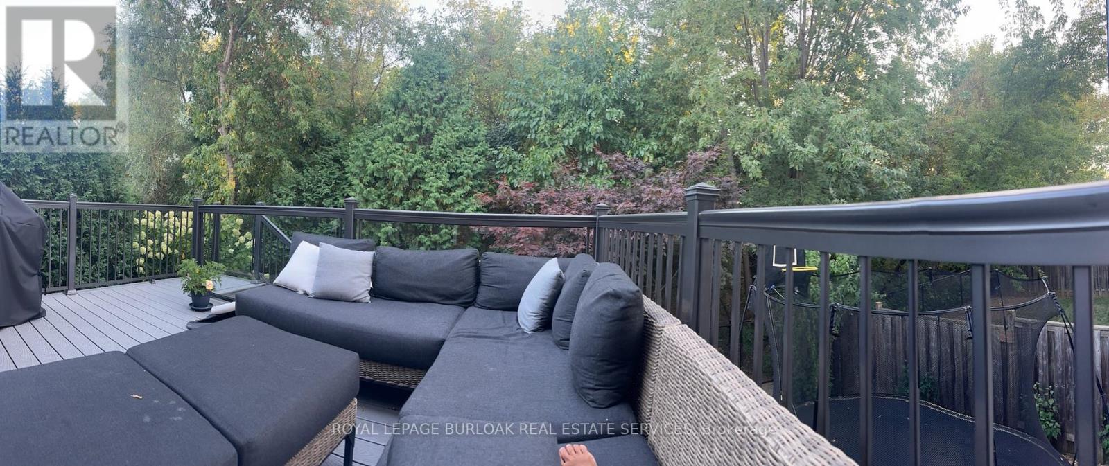 3202 Steeplechase Drive, Burlington, Ontario  L7M 0C4 - Photo 28 - W12766350