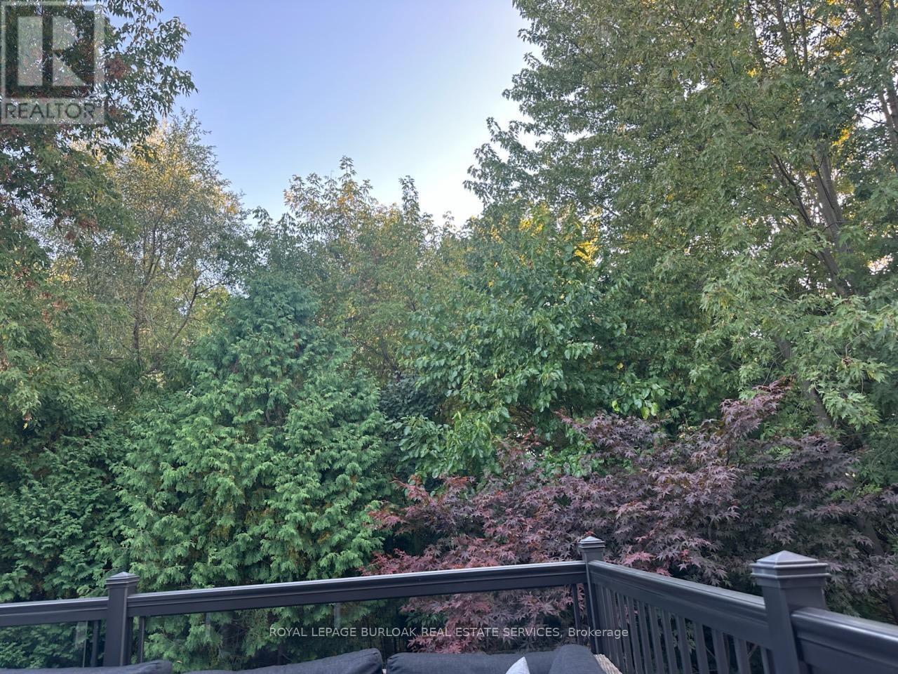 3202 Steeplechase Drive, Burlington, Ontario  L7M 0C4 - Photo 5 - W12766350