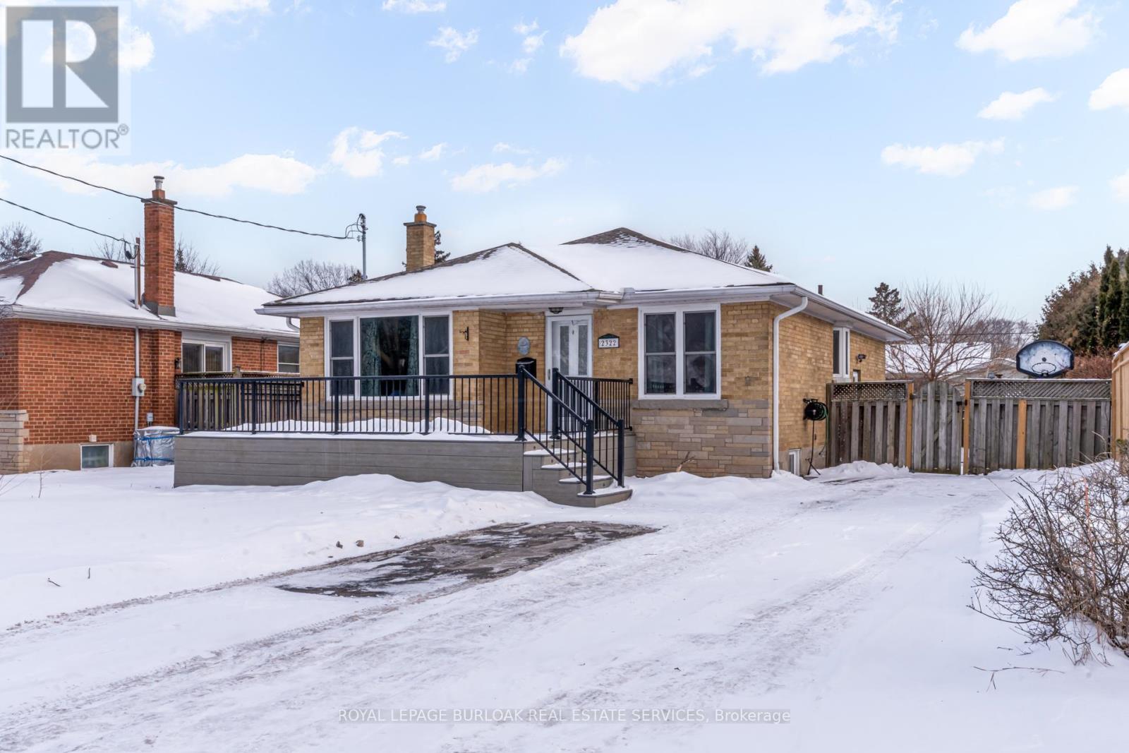 2322 REDFERN ROAD, Burlington, Ontario