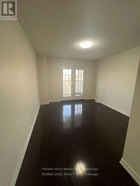 14 Natronia Trail E, Brampton, Ontario  L6P 3N1 - Photo 14 - W12766382