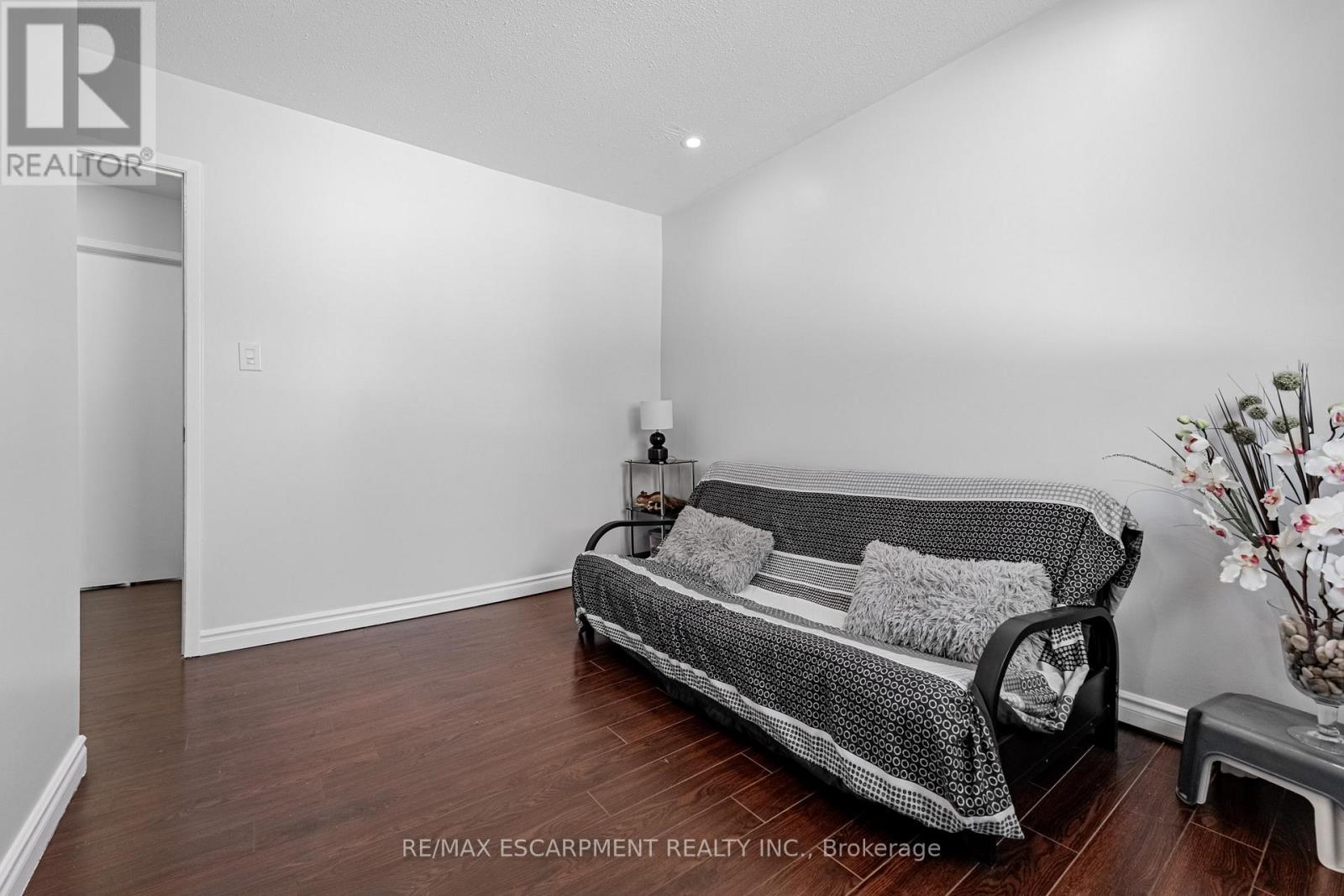 19 - 6650 Falconer Drive, Mississauga, Ontario  L5N 1B5 - Photo 18 - W12766424