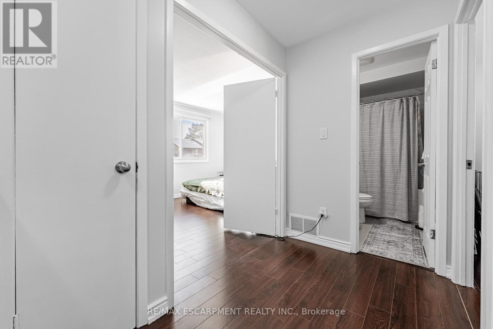 19 - 6650 Falconer Drive, Mississauga, Ontario  L5N 1B5 - Photo 23 - W12766424