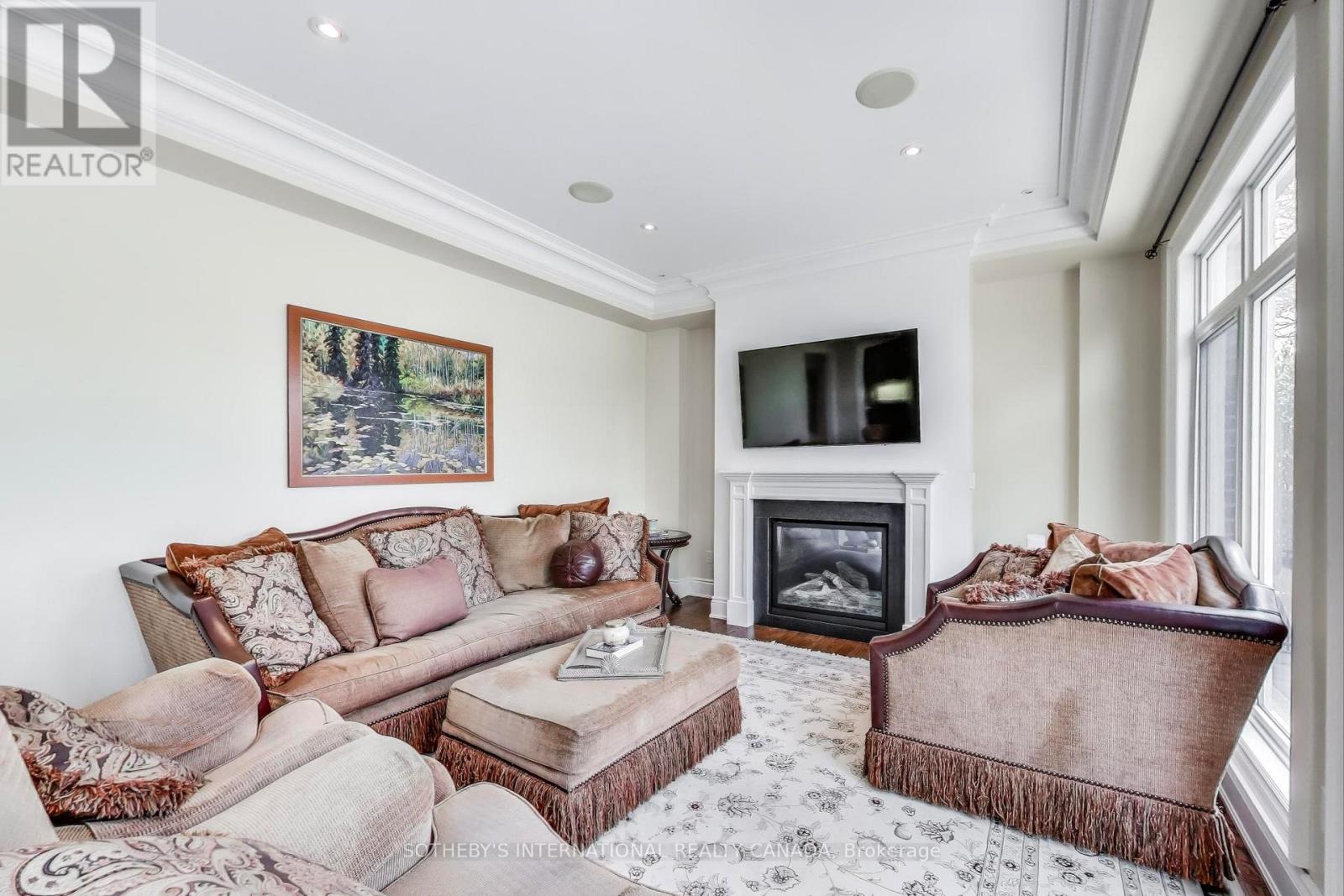 16 St Phillips Road, Toronto, Ontario  M9P 2N6 - Photo 14 - W12766454