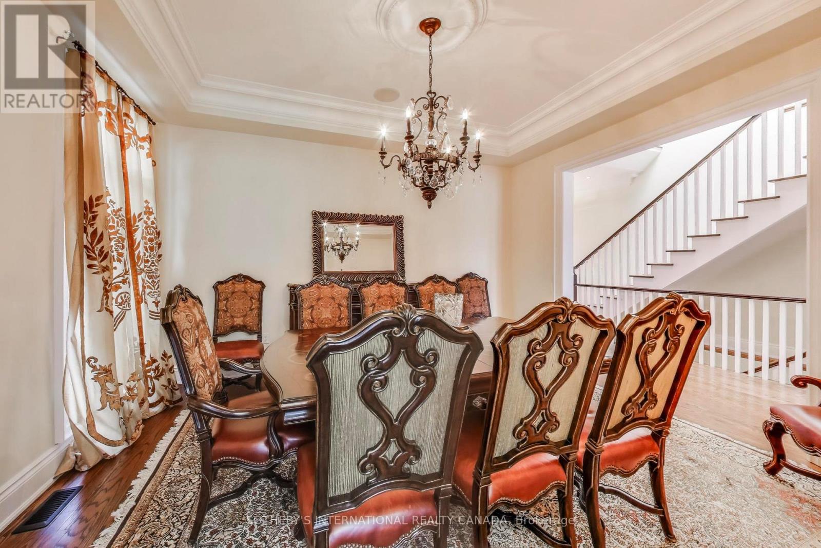 16 St Phillips Road, Toronto, Ontario  M9P 2N6 - Photo 7 - W12766454