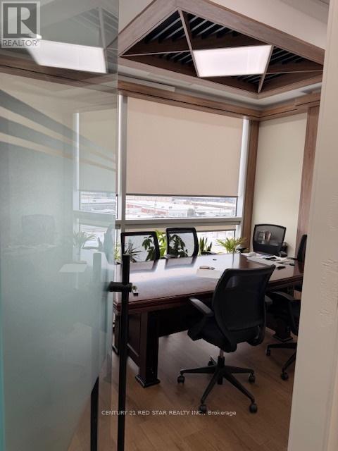 510 - 1275 Finch Avenue W, Toronto, Ontario  M3J 2B1 - Photo 15 - W12766460