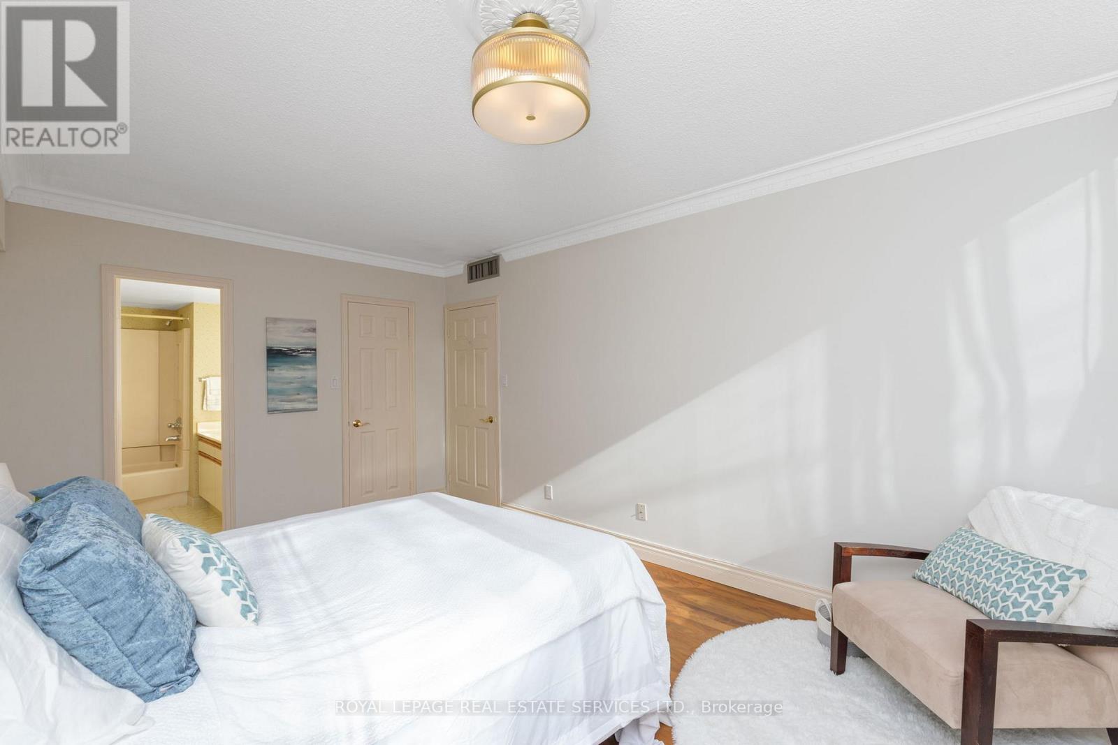 110 - 1240 Marlborough Court, Oakville, Ontario  L6H 3K7 - Photo 30 - W12766472