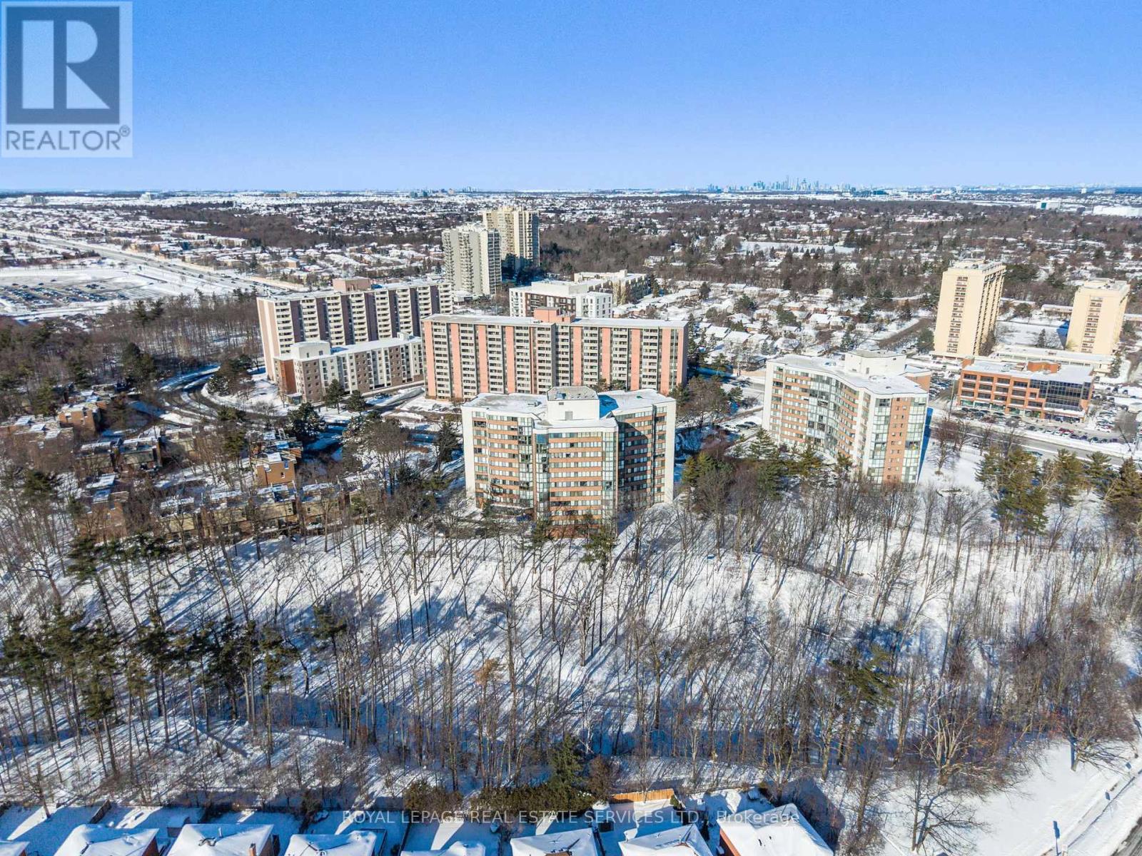 110 - 1240 Marlborough Court, Oakville, Ontario  L6H 3K7 - Photo 37 - W12766472