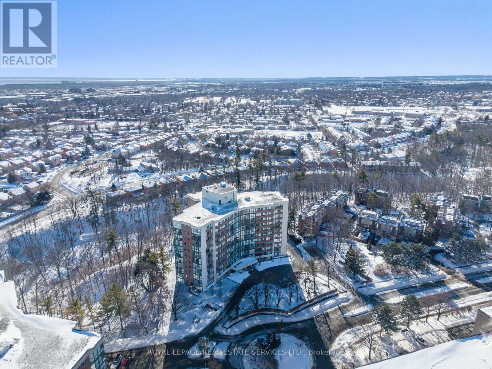 110 - 1240 Marlborough Court, Oakville, Ontario  L6H 3K7 - Photo 39 - W12766472