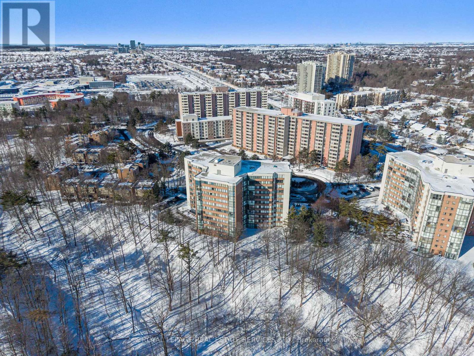 110 - 1240 Marlborough Court, Oakville, Ontario  L6H 3K7 - Photo 43 - W12766472