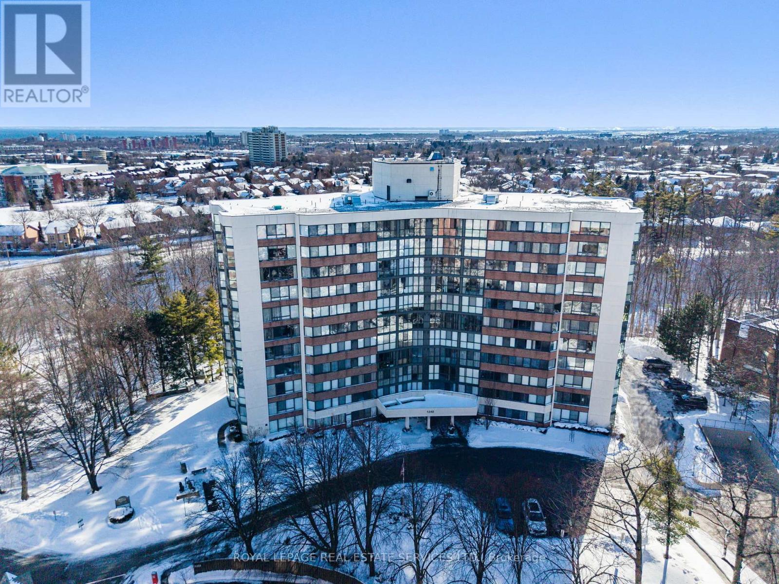 110 - 1240 Marlborough Court, Oakville, Ontario  L6H 3K7 - Photo 46 - W12766472