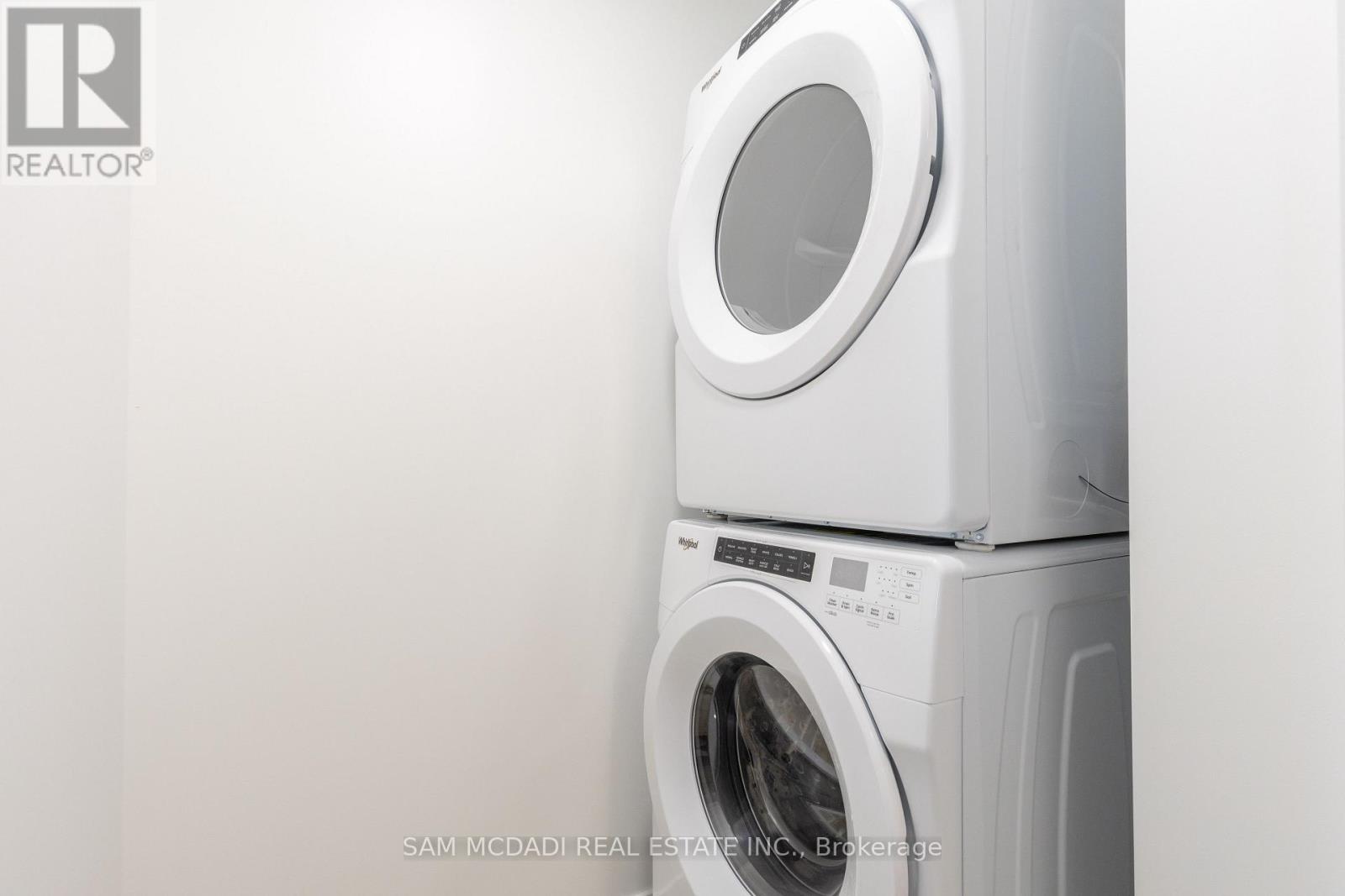 1503 - 1035 Southdown Road, Mississauga, Ontario  L5J 0A2 - Photo 5 - W12766492