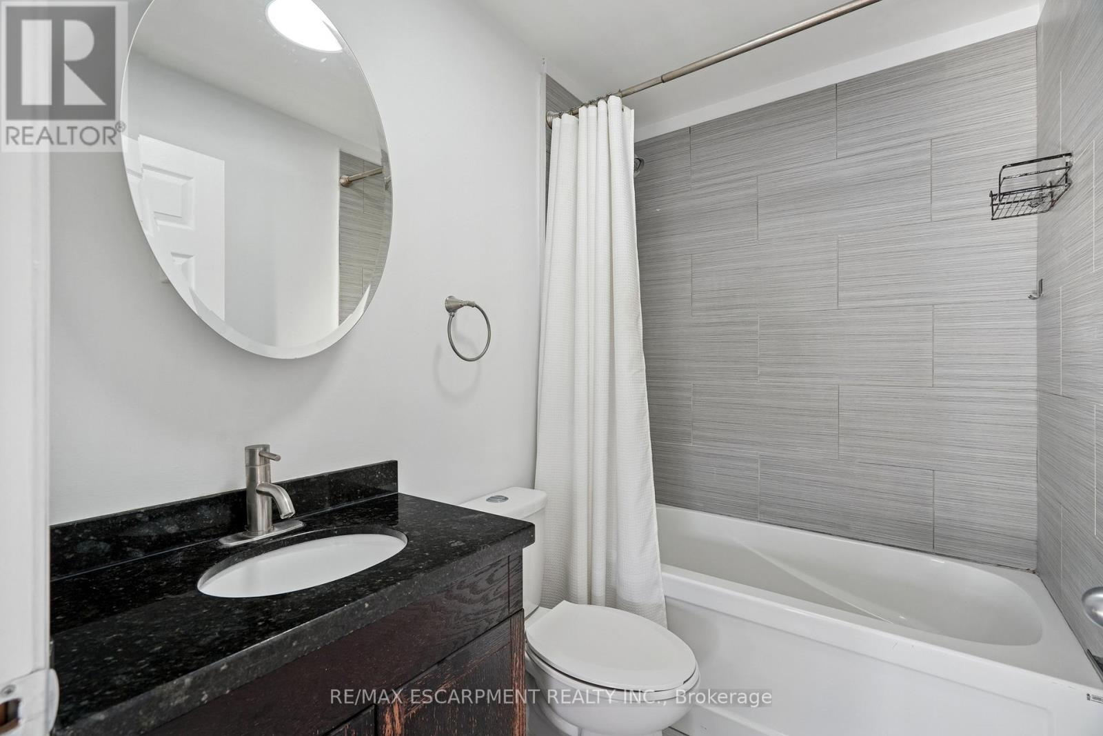 #6a - 1 Elgin Street, Halton Hills, Ontario  L7J 2B2 - Photo 14 - W12766496