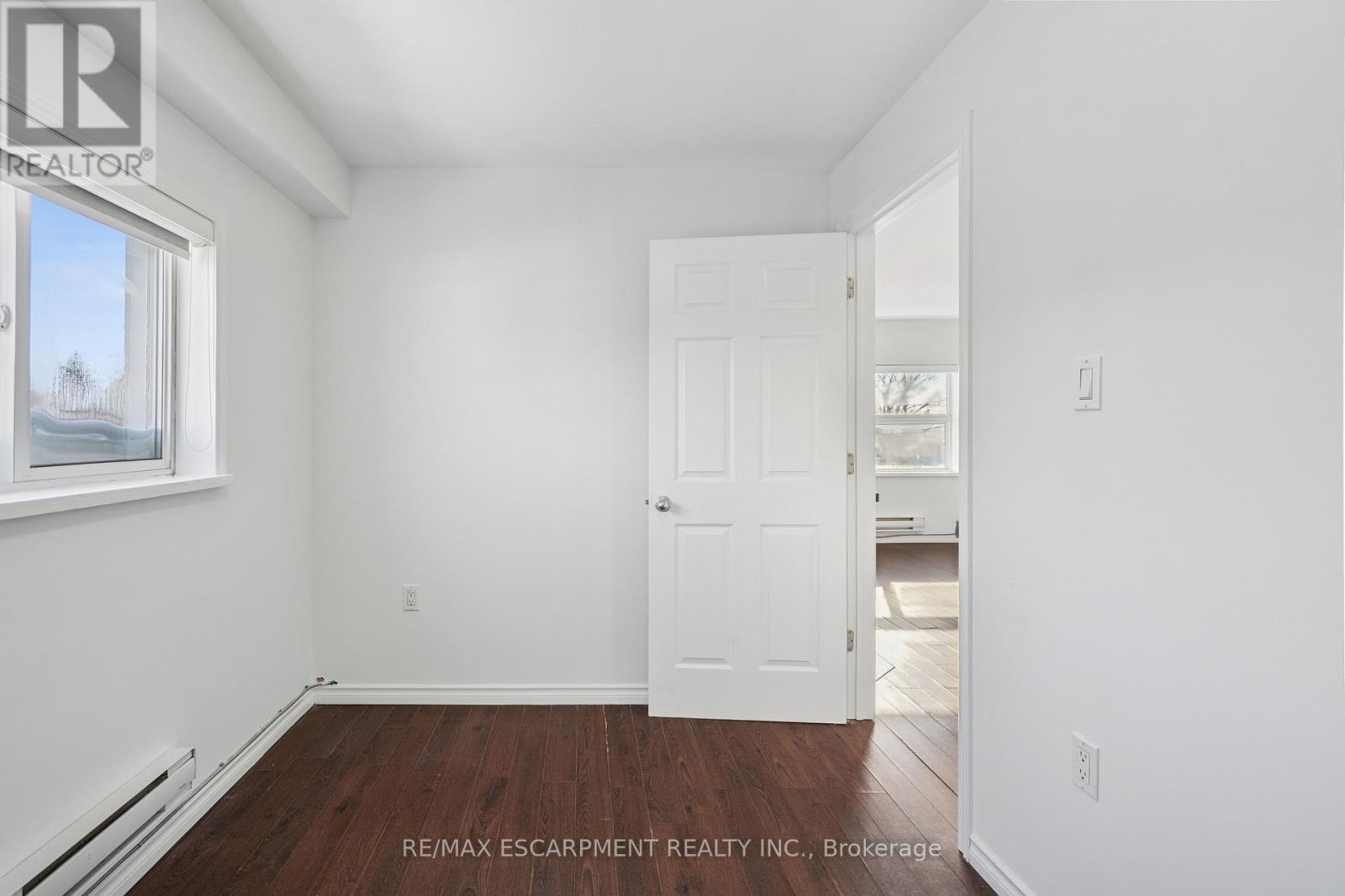 #6a - 1 Elgin Street, Halton Hills, Ontario  L7J 2B2 - Photo 18 - W12766496