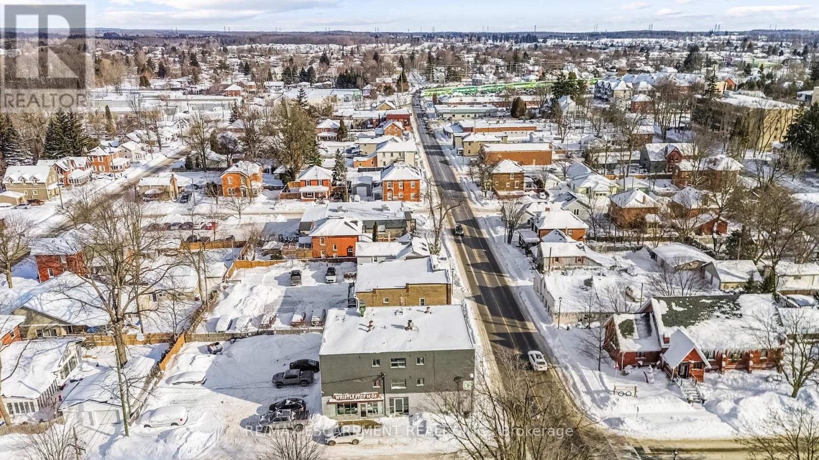 #6a - 1 Elgin Street, Halton Hills, Ontario  L7J 2B2 - Photo 27 - W12766496