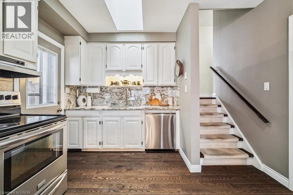 359 Pepper Drive, Burlington, Ontario  L7R 3C8 - Photo 16 - 40799678