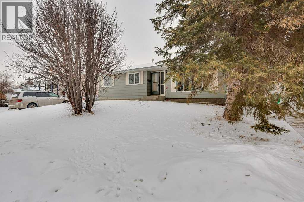 35 Ayers Avenue, Red Deer, Alberta  T4S 1S5 - Photo 2 - A2281710