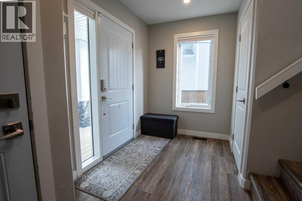 340 Greenwood Place, Coalhurst, Alberta  T0L 0V2 - Photo 3 - A2284317