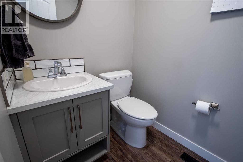 340 Greenwood Place, Coalhurst, Alberta  T0L 0V2 - Photo 14 - A2284317