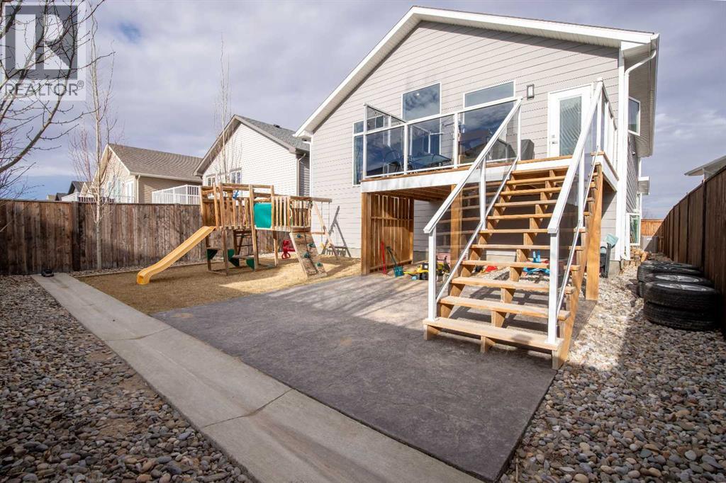 340 Greenwood Place, Coalhurst, Alberta  T0L 0V2 - Photo 39 - A2284317