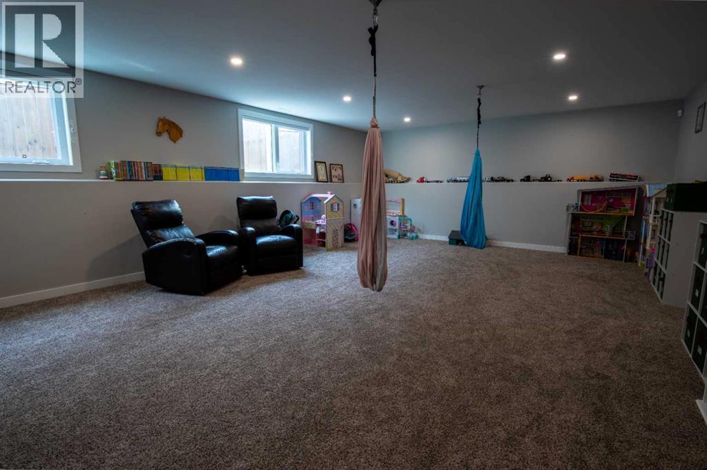 340 Greenwood Place, Coalhurst, Alberta  T0L 0V2 - Photo 25 - A2284317