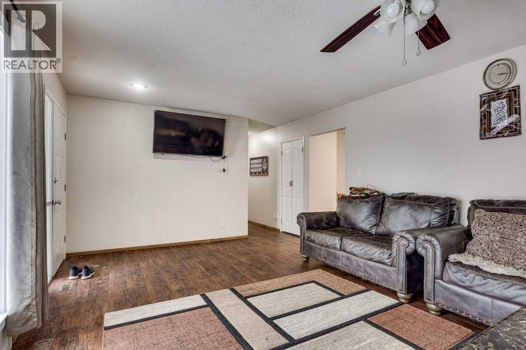 35 Ayers Avenue, Red Deer, Alberta  T4S 1S5 - Photo 8 - A2281710