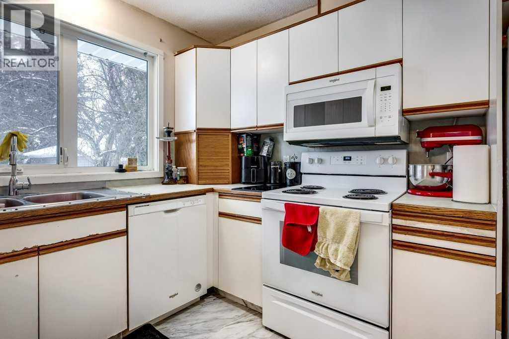 35 Ayers Avenue, Red Deer, Alberta  T4S 1S5 - Photo 12 - A2281710